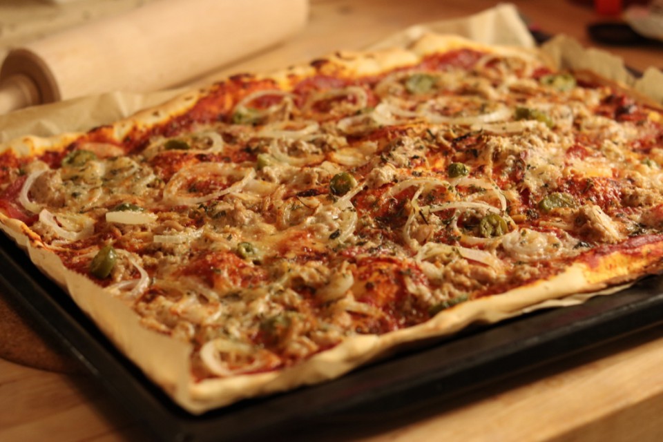 Pizzateig ohne Gehen - Sandras Kochblog