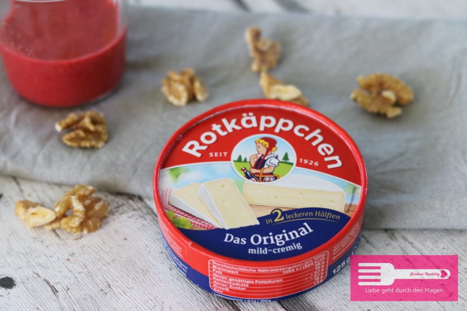 Salat mit Himbeerdressing und gebackenem Camembert - Sandras Kochblog