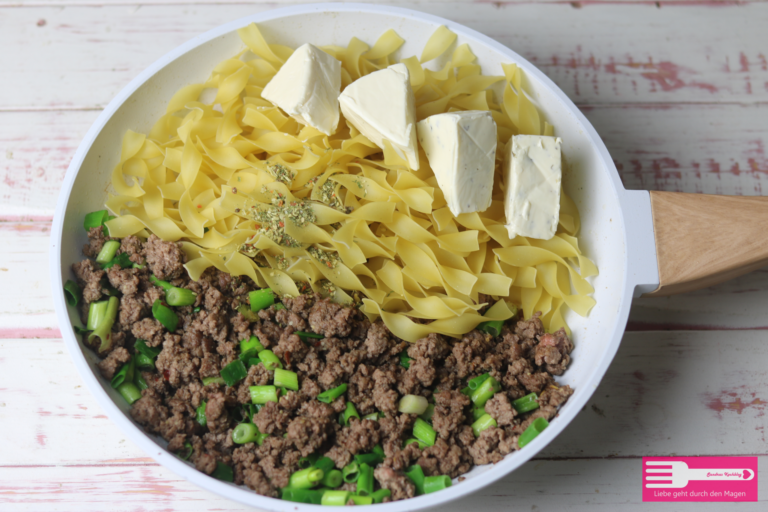 Hack-Lauch Pfanne mit Nudeln - Sandras Kochblog
